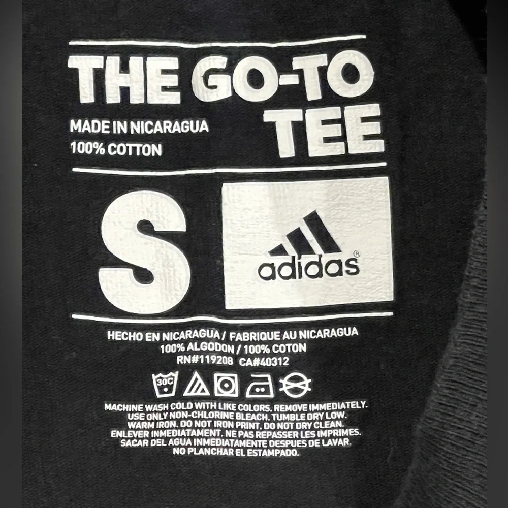 Adidas Hawaii Black T shirt Short Sleeve Size S 100% cotton